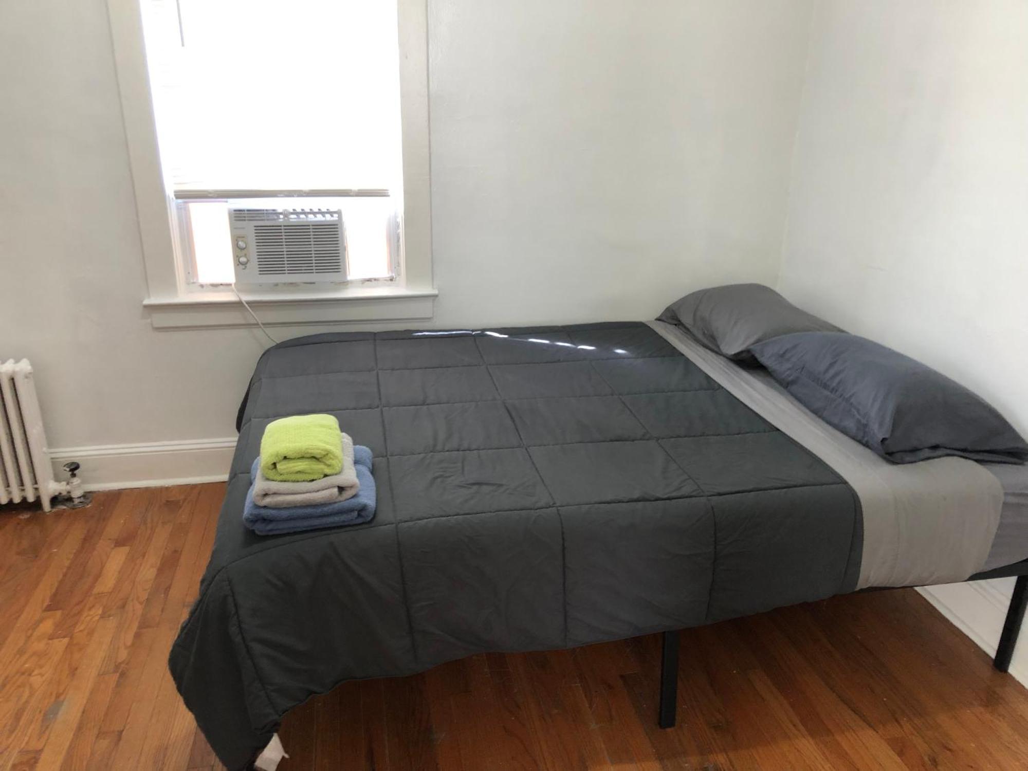 Private 2 Bedroom And 1 Bathroom House In A Quiet Area And Convenient To Nyc Bus And Train Perth Amboy Exterior foto