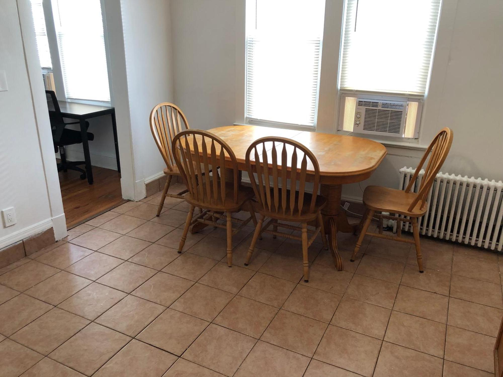 Private 2 Bedroom And 1 Bathroom House In A Quiet Area And Convenient To Nyc Bus And Train Perth Amboy Exterior foto